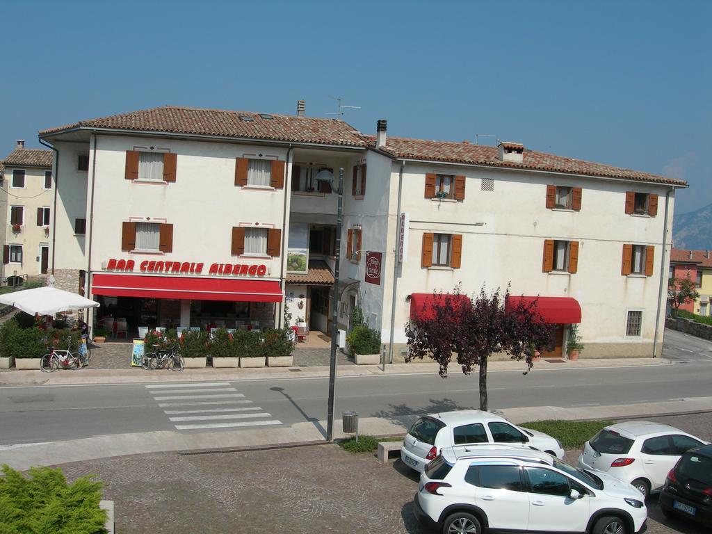 Albergo Centrale 2*