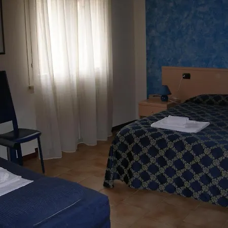 Albergo Centrale San Zeno di Montagna Chambre photo